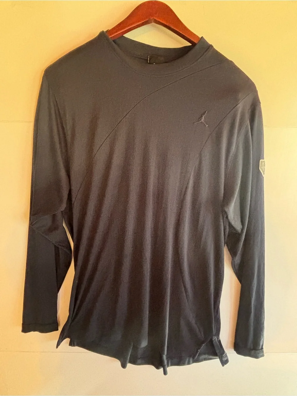 Jordan Jumpman Logo Long Sleeve Crew Neck T-Shirt Black L Regular Fit
